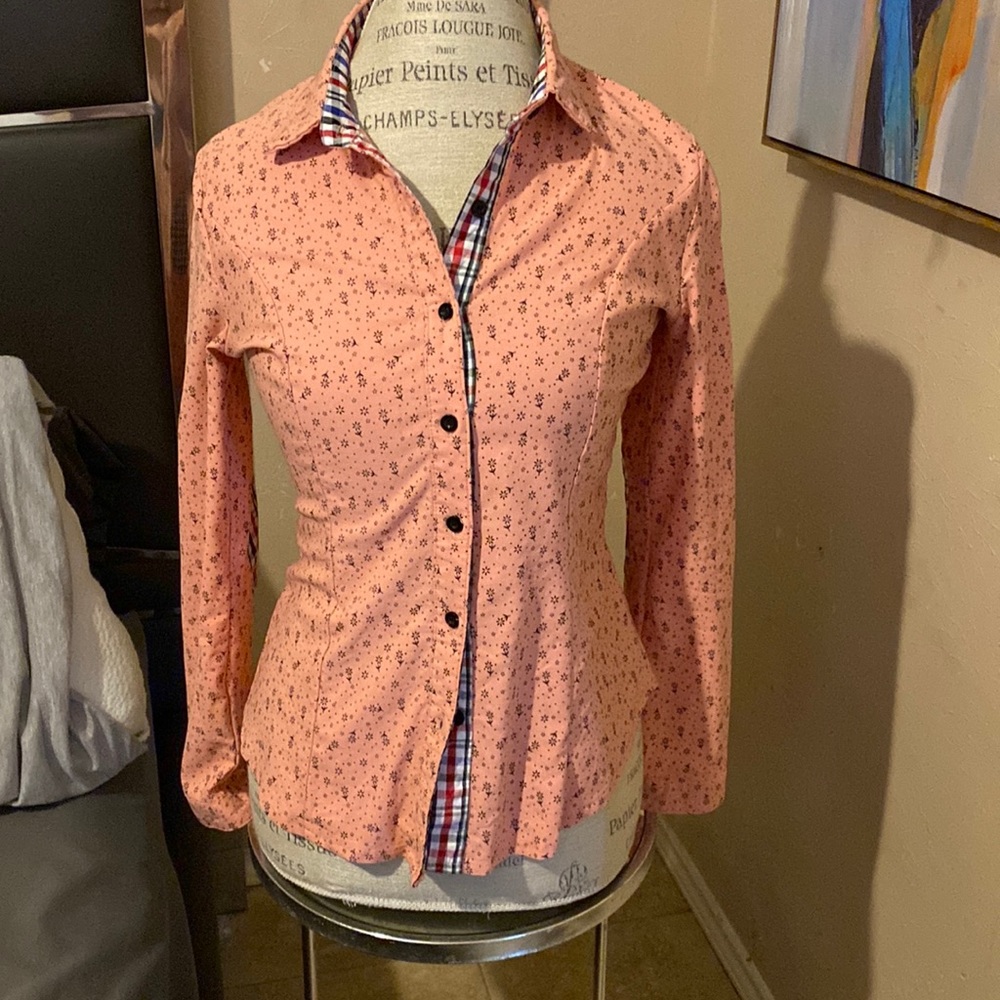 Floral plaid button up